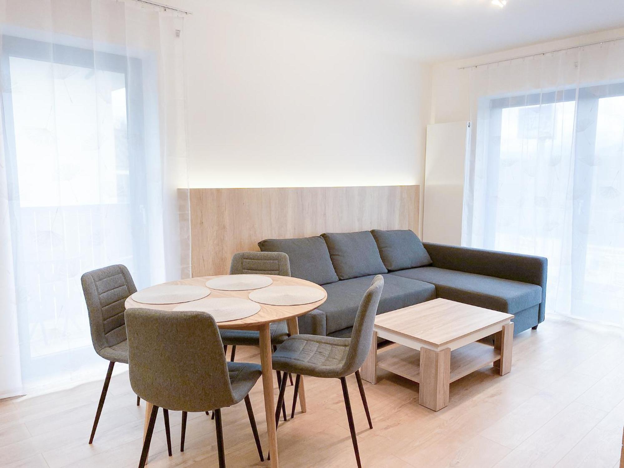 Riverfront Apartment Bešeňová Eksteriør bilde